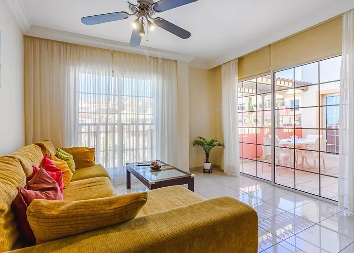 דירה Terrazas Del Duque 3a001 אדחה